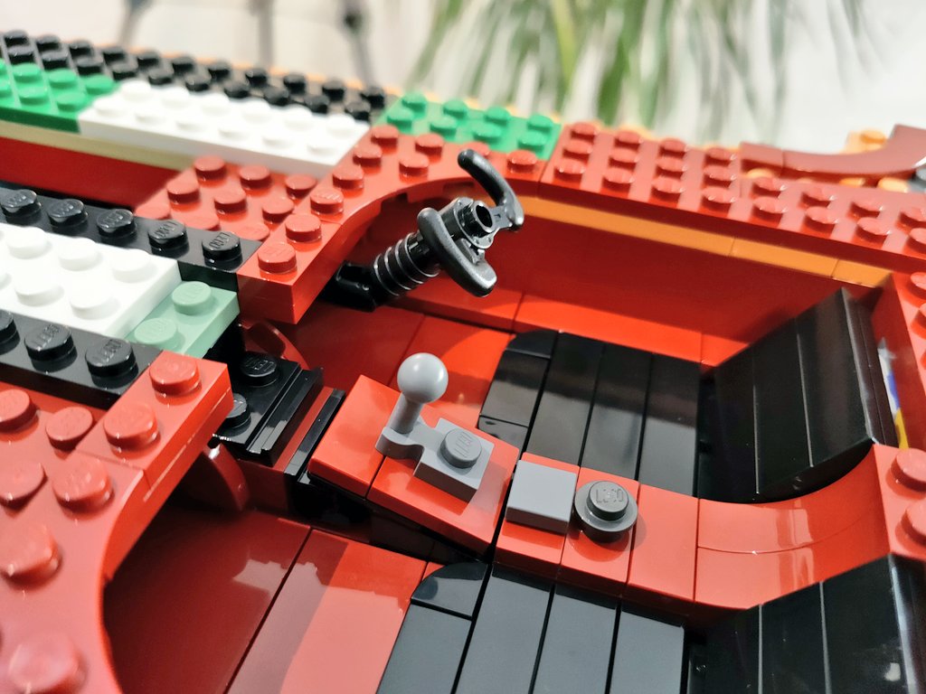 Unboxing LEGO 75341 : On vous présente le Landspeeder de Luke Skywalker