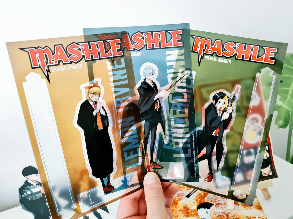 Avis Manga Crunchyroll : Mashle - Tome 11, édition limitée